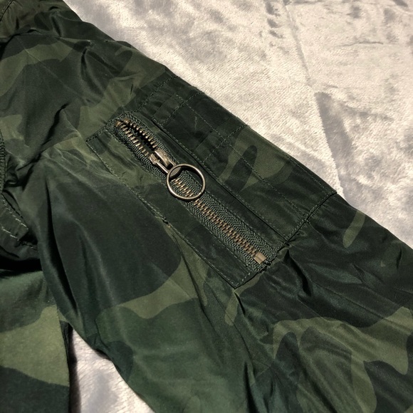 garage camo bomber jacket - Picture 2 of 5